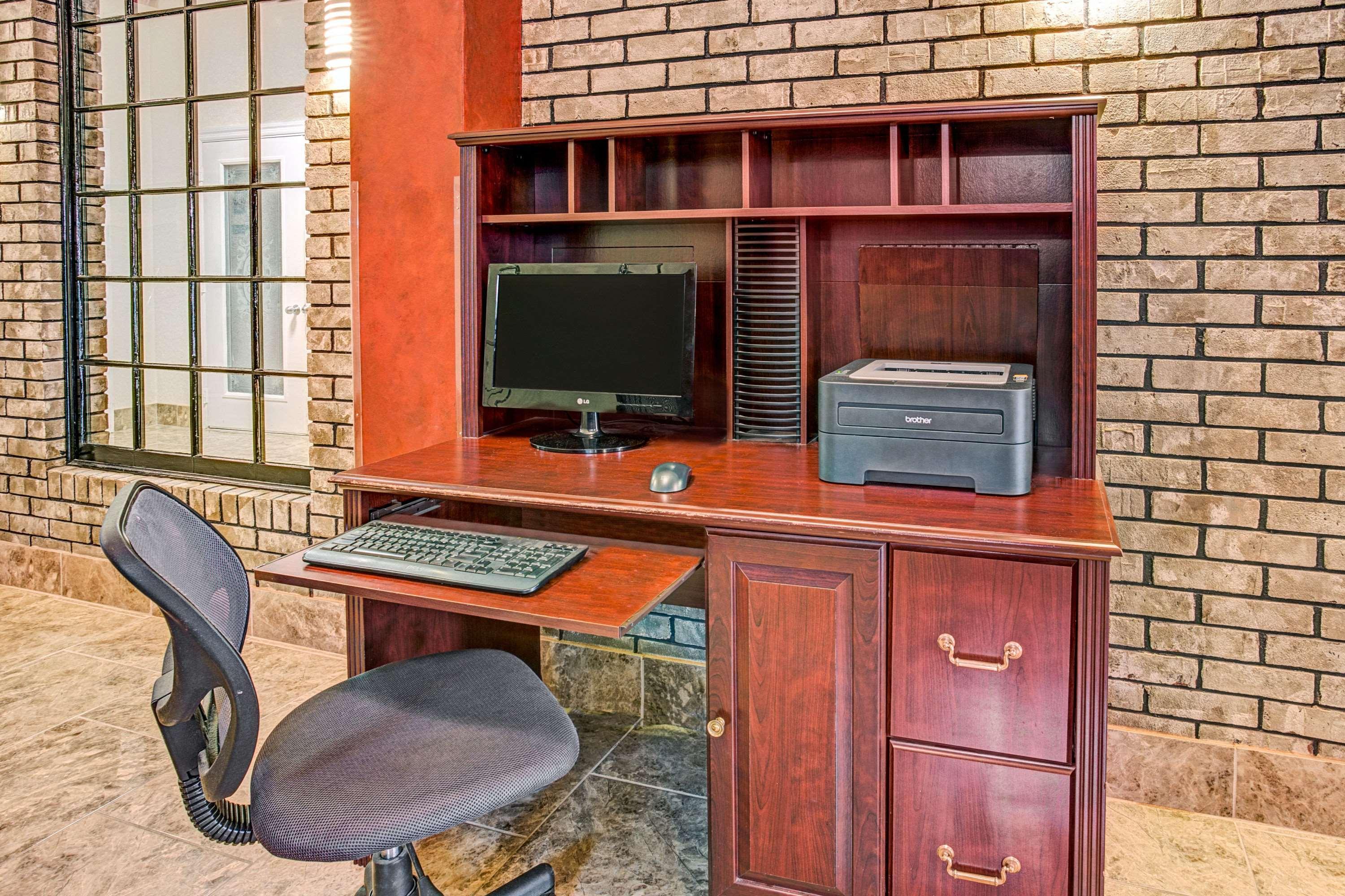 Ramada By Wyndham Murfreesboro Dış mekan fotoğraf