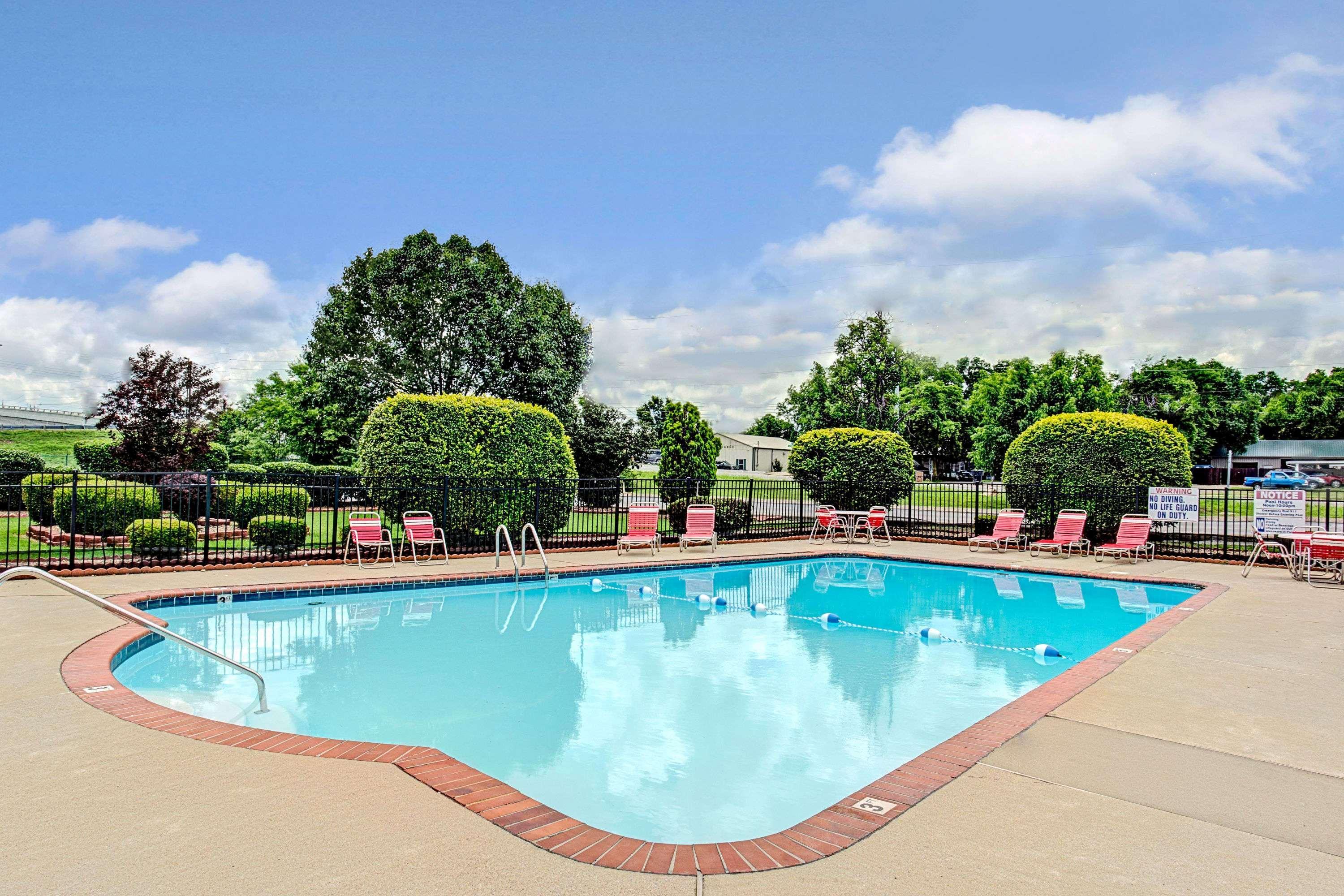 Ramada By Wyndham Murfreesboro Dış mekan fotoğraf