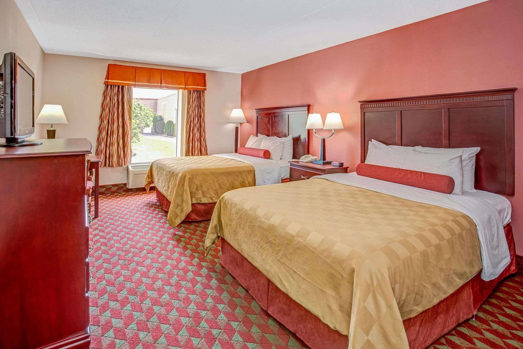 Ramada By Wyndham Murfreesboro Dış mekan fotoğraf